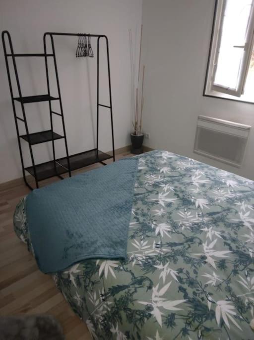 Appartement Cosy Avec Terrasse Vaux-Sur-Seine Kültér fotó